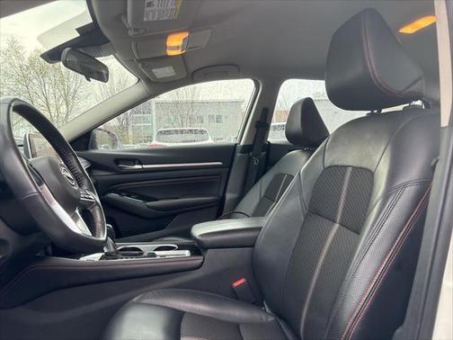 2023 Nissan Altima SR Intelligent AWD