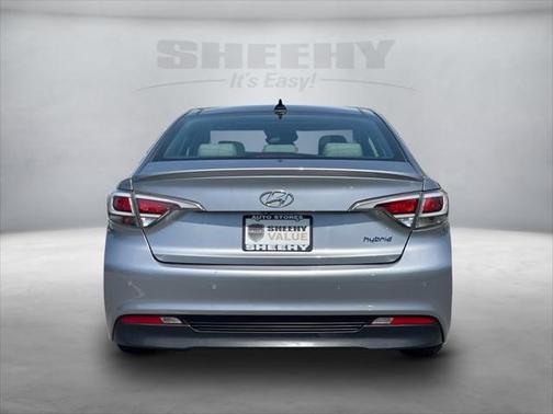 2016 Hyundai SONATA Hybrid Limited