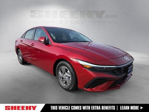 2025 Hyundai ELANTRA SE