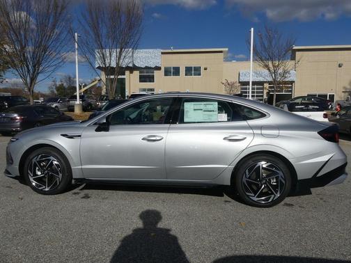 2026 Hyundai SONATA SEL