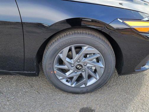 Abyss Black 2026 Hyundai ELANTRA HEV Blue