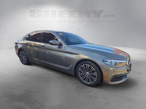 2019 BMW 530 530i