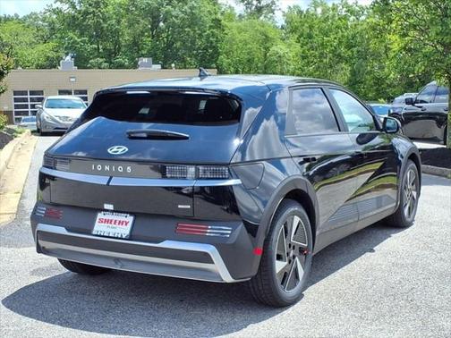 2025 Hyundai IONIQ 5 SE