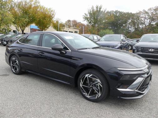 2026 Hyundai SONATA SEL