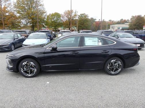 2026 Hyundai SONATA SEL