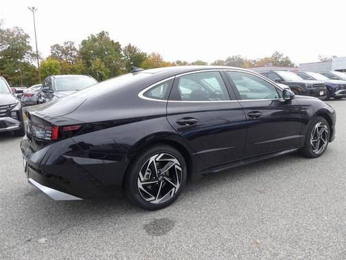 2026 Hyundai SONATA SEL