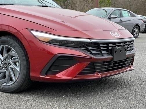 2025 Hyundai ELANTRA HEV Blue