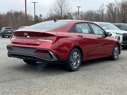 2025 Hyundai ELANTRA HEV Blue