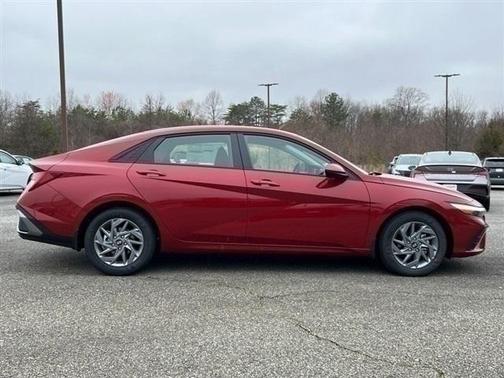 2025 Hyundai ELANTRA HEV Blue