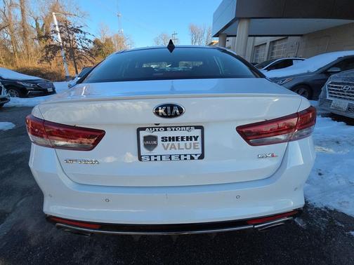 2017 Kia Optima SXL Turbo