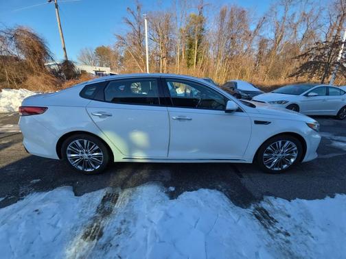 2017 Kia Optima SXL Turbo