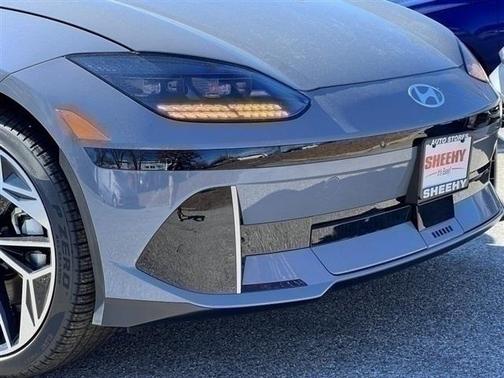 2025 Hyundai IONIQ 6 SEL