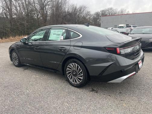 2026 Hyundai SONATA Hybrid SE