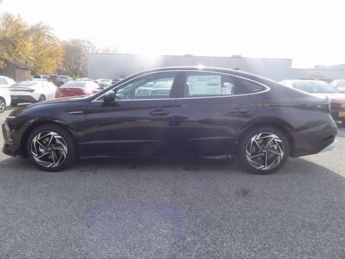 2026 Hyundai SONATA SEL