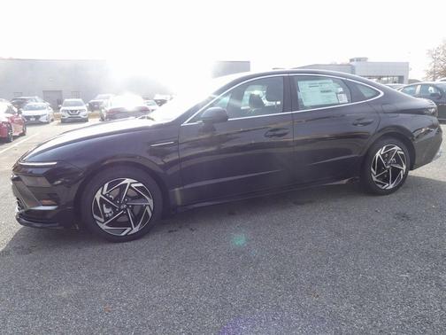 2026 Hyundai SONATA SEL