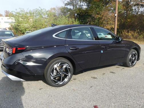 2026 Hyundai SONATA SEL