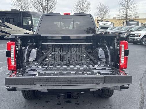 2025 Ford F-350 Lariat Super Duty