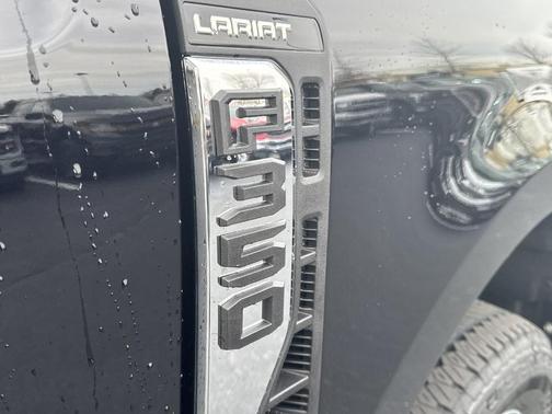 2025 Ford F-350 Lariat Super Duty