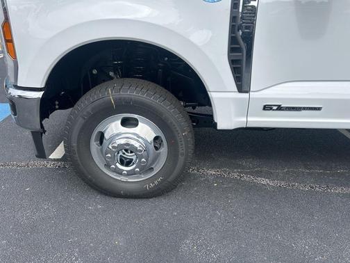 2026 Ford F-350 XLT