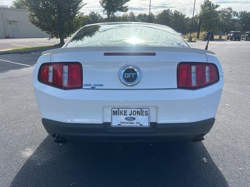 2010 Ford Mustang GT Premium