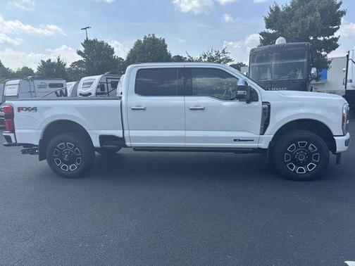 2024 Ford F-250 Platinum