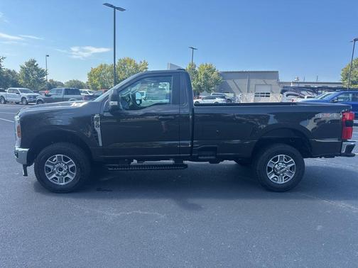 2025 Ford F-350 XLT