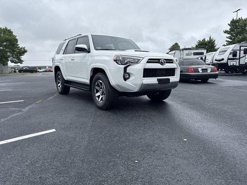 2022 Toyota 4Runner TRD Off Road