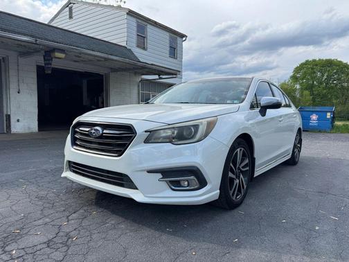 Crystal White Pearl 2018 Subaru Legacy Sport