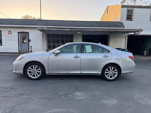 2010 Lexus ES 350 Base