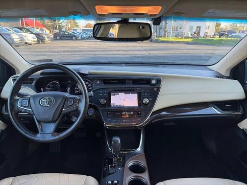 2015 Toyota Avalon Hybrid XLE Touring