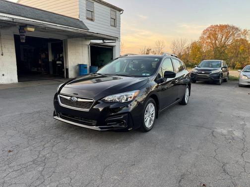 Crystal Black Silica 2017 Subaru Impreza 2.0i Premium