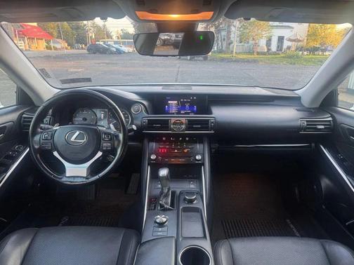 2017 Lexus IS 300 Base