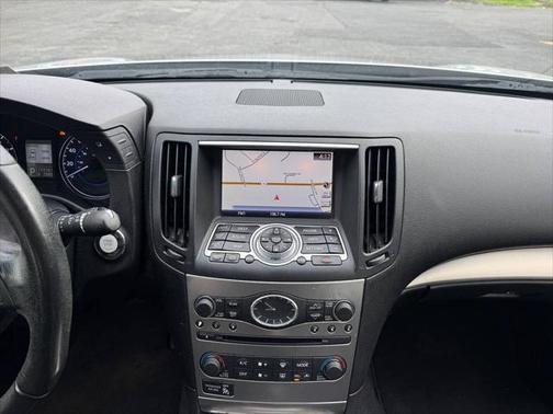 2013 INFINITI G37x Base