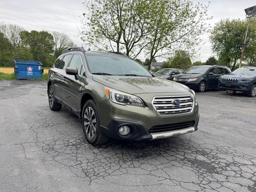 Wilderness Green Metallic 2017 Subaru Outback 2.5i Limited