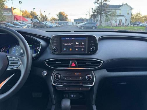 2019 Hyundai SANTA FE SEL 2.4
