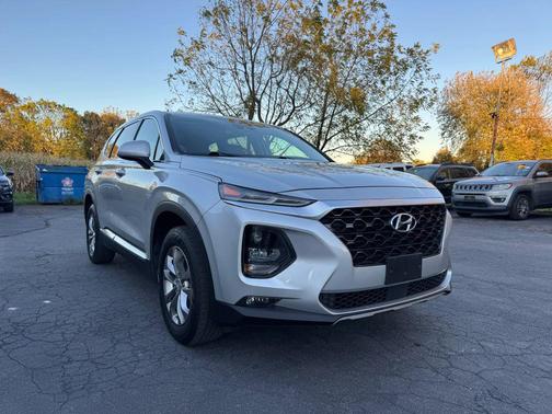 2019 Hyundai SANTA FE SEL 2.4