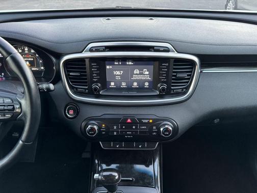 2018 Kia Sorento EX