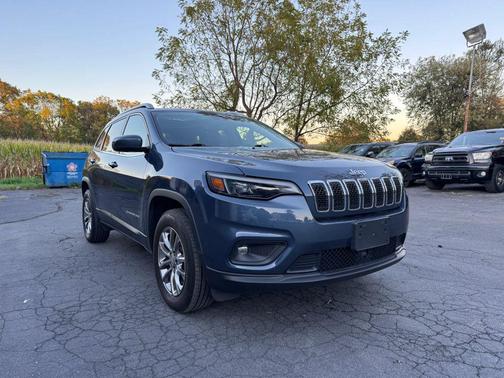 2021 Jeep Cherokee Latitude Lux