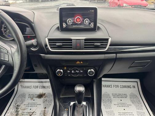 2015 Mazda Mazda3 i Touring