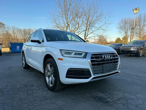 2018 Audi Q5 2.0T Tech Premium