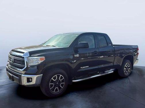 2015 Toyota Tundra SR5
