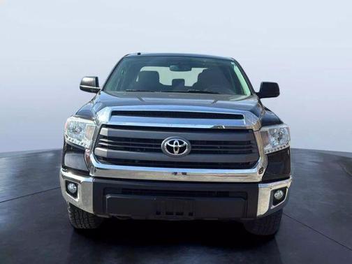 2015 Toyota Tundra SR5