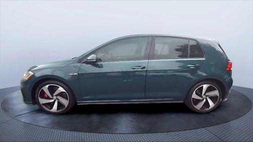 2018 Volkswagen Golf GTI 2.0T SE 4-Door