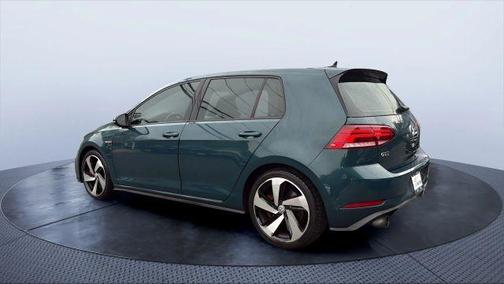 2018 Volkswagen Golf GTI 2.0T SE 4-Door