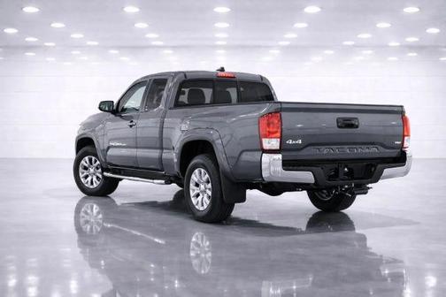 2016 Toyota Tacoma SR5