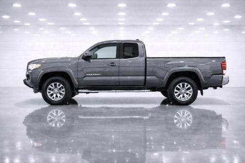 2016 Toyota Tacoma SR5