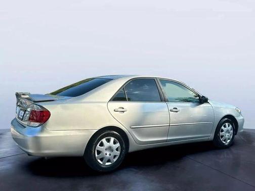 2005 Toyota Camry SE