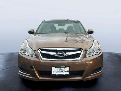 2011 Subaru Legacy 2.5i Premium