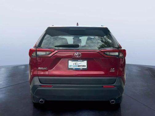 2019 Toyota RAV4 LE