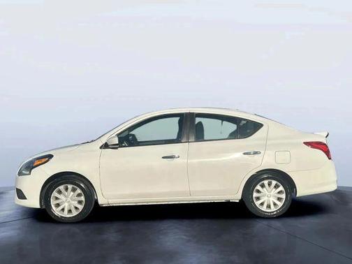 2016 Nissan Versa 1.6 SV
